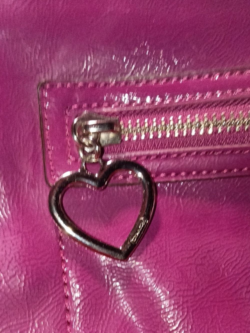 Coach Poppy Magenta Leather Shoulder Bag with Heart Charm - Picture 5 of 13